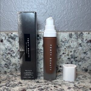 Fenty Beauty 485 Soft Matte Foundation